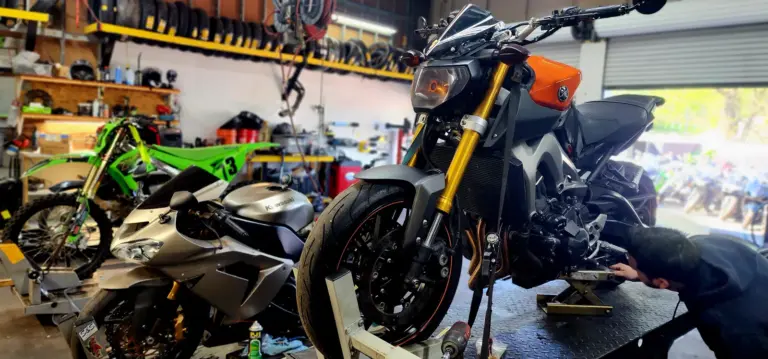 Dealer vs Indie Service Gainesville — Which Is Right